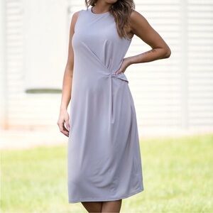 NWT BOUTIQUE GILLI Women's Taupe Grey Front Twist Flowy Midi Dress Sz S